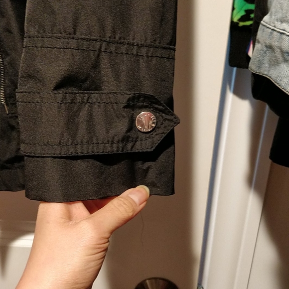 NWOT Chic diagonal zipper tie waist black jacket - Picture 14 of 16